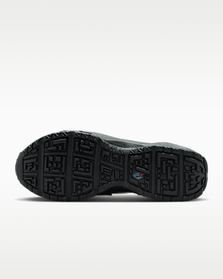 Nike Air Max Phenomena Women's Shoes. Nike ID